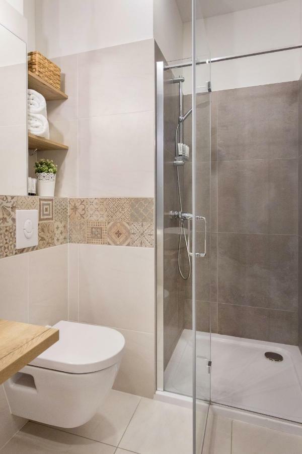 Studio Apartments Near Park Zrinjevac زغرب المظهر الخارجي الصورة